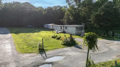 Multi-Lot Mobile Home Property