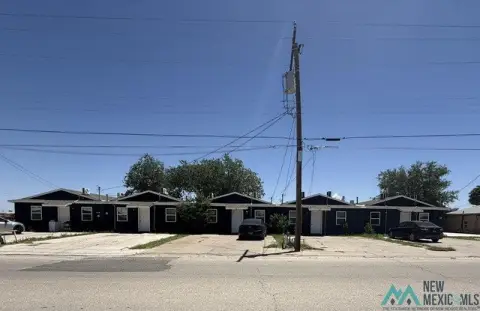 Remodeled 5-Unit Apartment Building