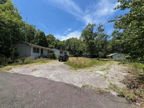 Bull Shoals Lake Resort Property