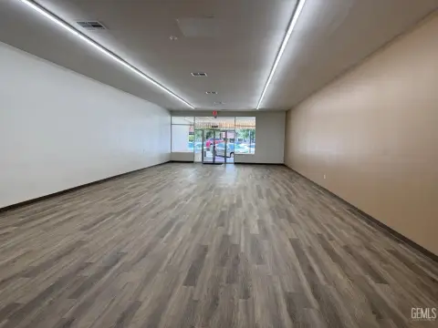 Remodeled Retail Space in Delano