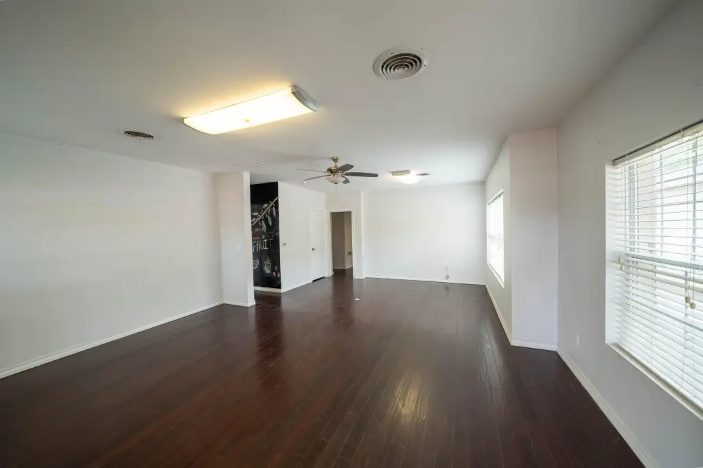 Picture 7