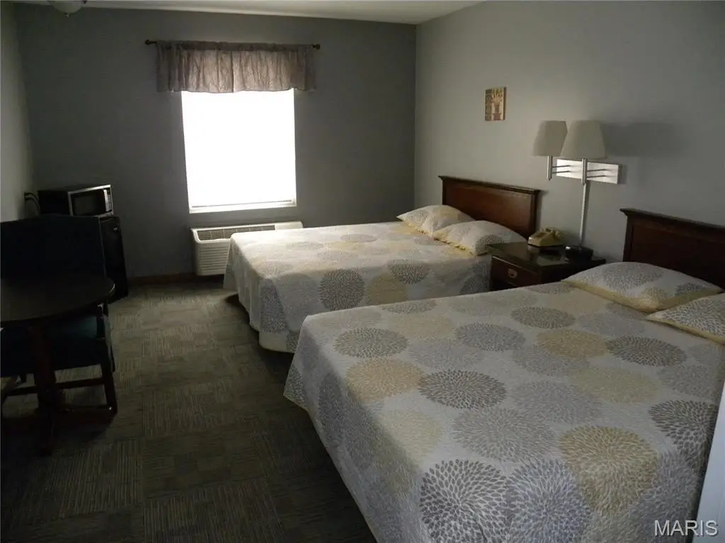 Picture 12