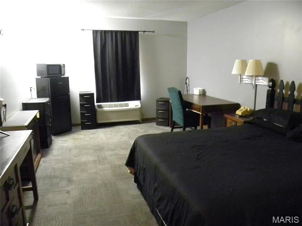 Picture 10