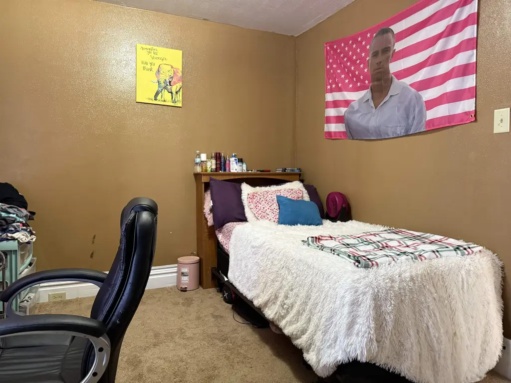 Picture 25