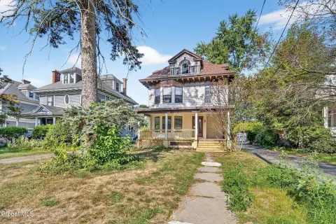 Albany Multifamily Property with Garage