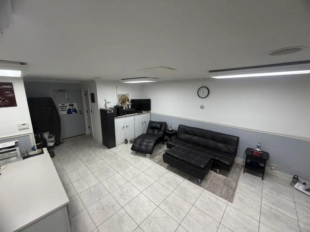 Picture 9