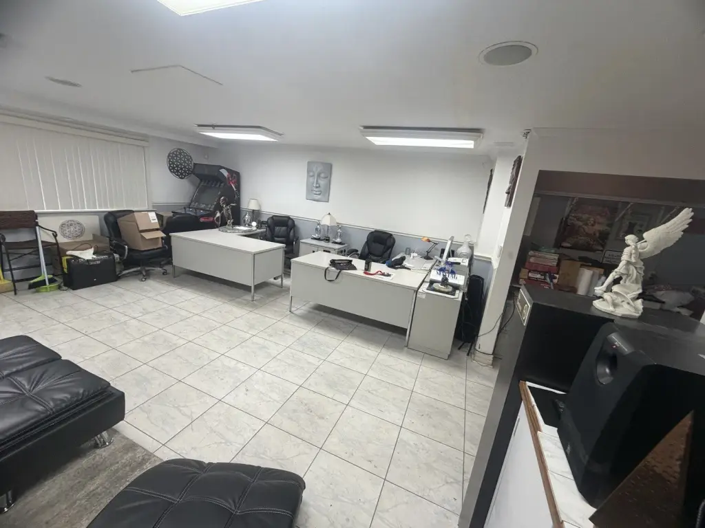 Picture 16