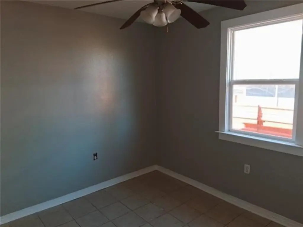 Picture 9