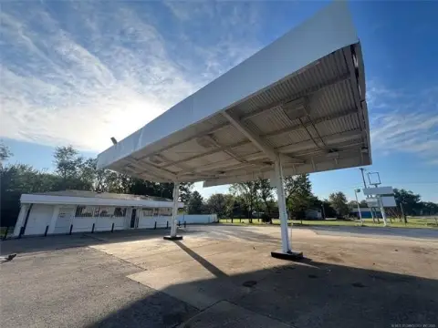 Prime Commercial Lot in Tulsa