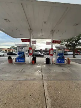 Mechanic Shop with Gas Station