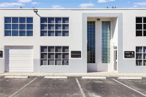 Two-Story Office Suite in Kendall