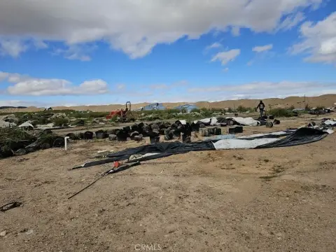 40 Acres Near Adelanto Airport