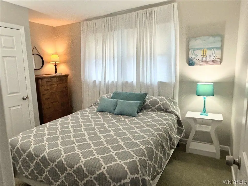 Picture 19