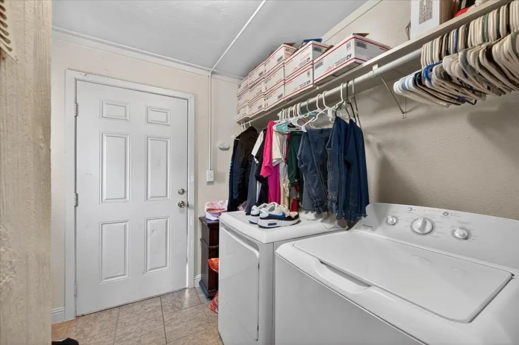 Picture 9
