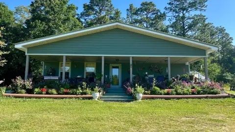 Farm/Estate in Blackwater State Forest