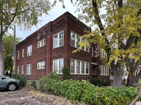 5-Unit Apartment Building