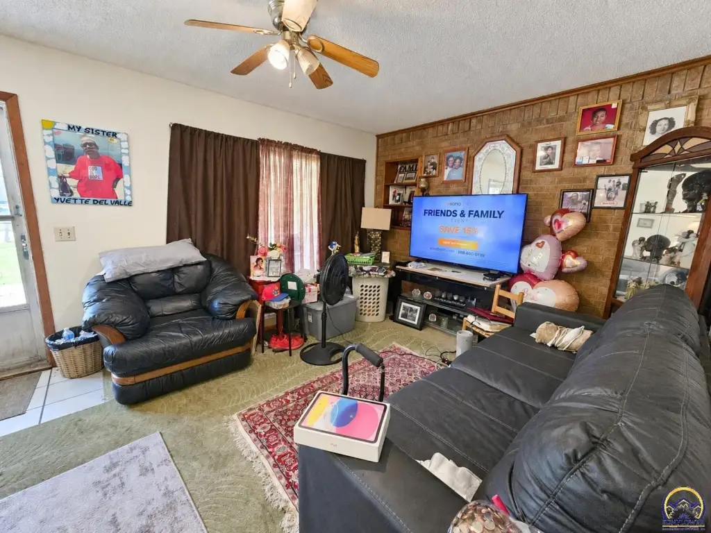 Picture 12
