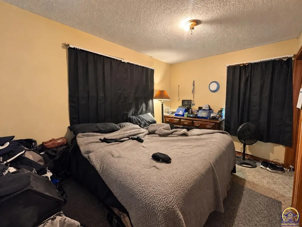 Picture 8