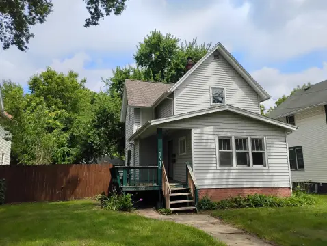 Duplex with Three-Car Garage