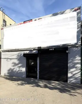 Brooklyn Warehouse/Shop for Rent