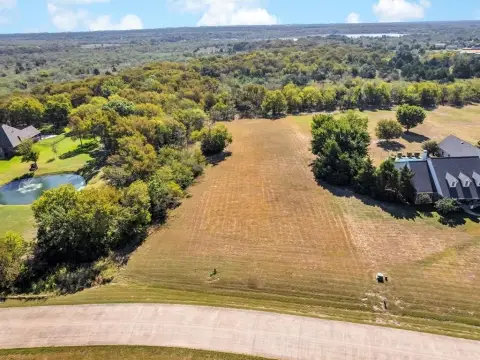 2 Acre Lot in Royse