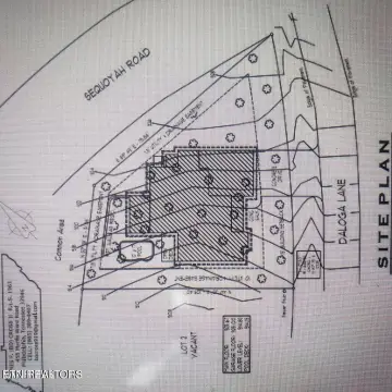 Residential Lot Near Yacht Club