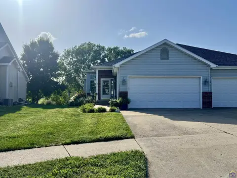 Ranch Duplex with Finished Basement