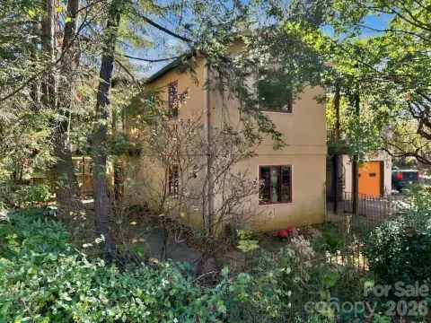 Triplex with Live-Work Space