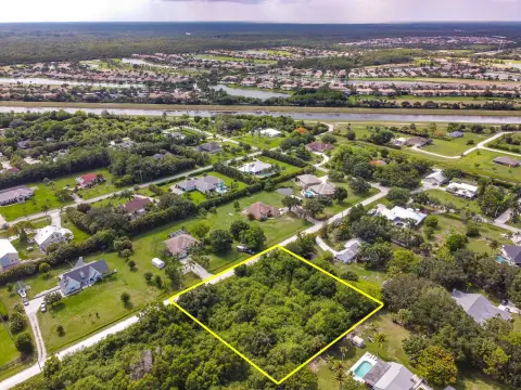 Palm Beach Country Estates Vacant Lot