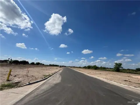 Residential Land in Growing Edinburg