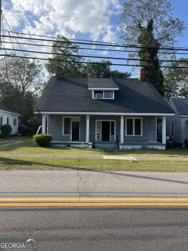 Renovated Triplex with Brand New Roof