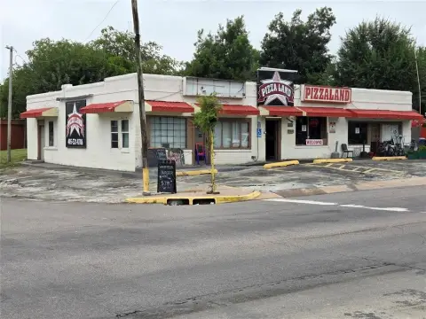 Oklahoma City Restaurant/Retail Opportunity