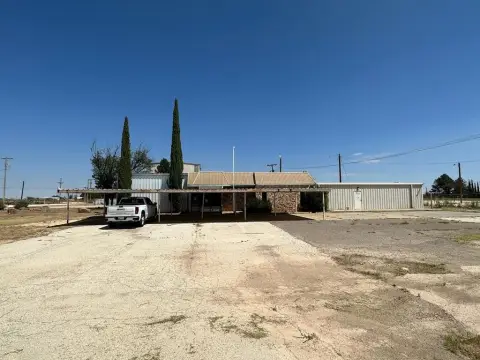 Denver City Warehouse on 3.9 Acres