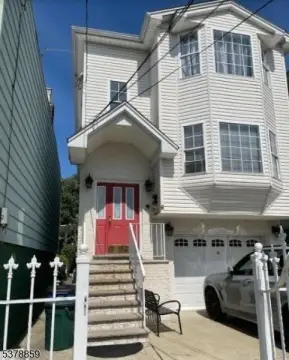 Newark City Multi-Family Home