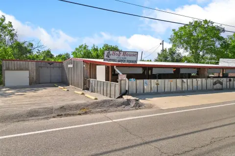 Established Restaurant on Highway 65
