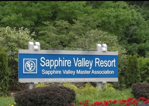 Residential Lot in Sapphire Valley