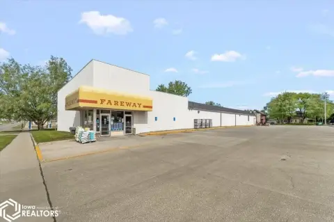 Versatile Commercial Building For Sale