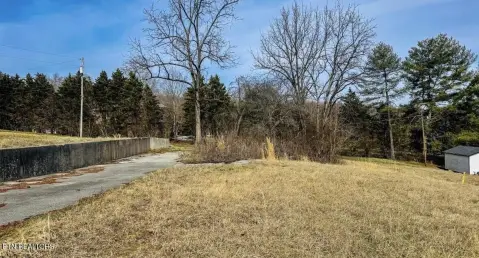 Vacant Lot in Desirable Neighborhood