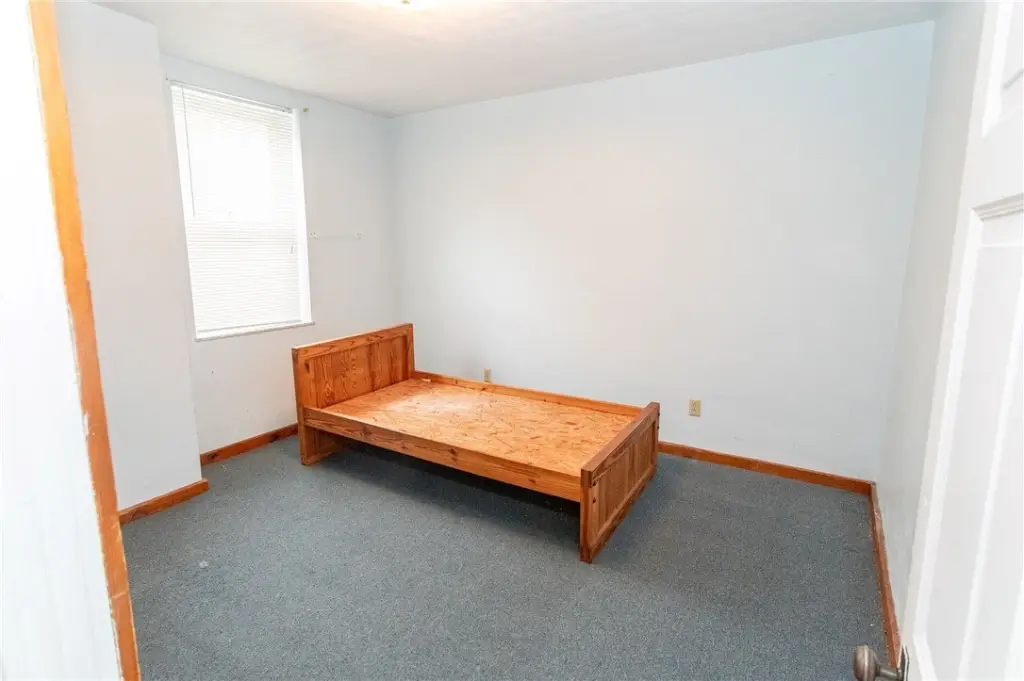 Picture 33
