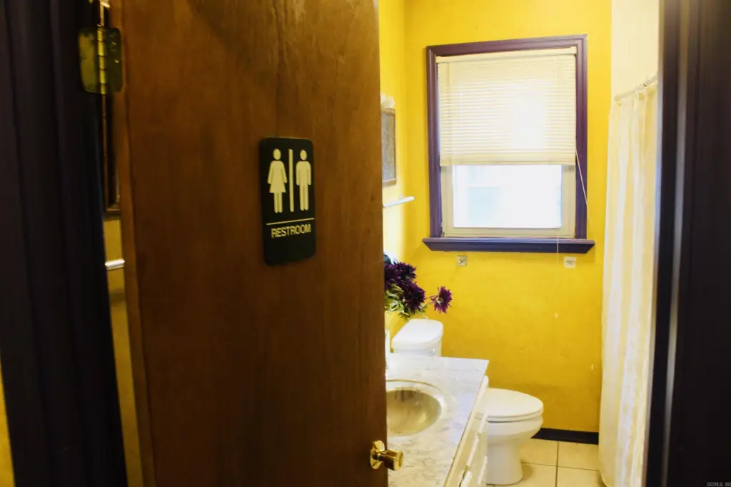 Picture 47
