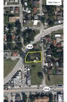 Large Lot in Opportunity Zone