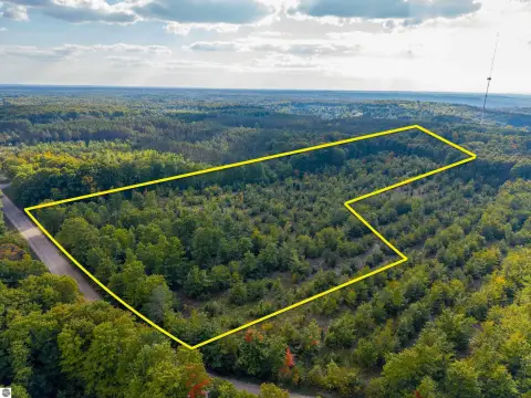 Secluded 17.5-Acre Wooded Parcel