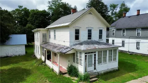 Two-Unit Duplex with Detached Barn