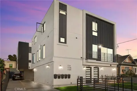 Modern Los Angeles Multifamily Investment