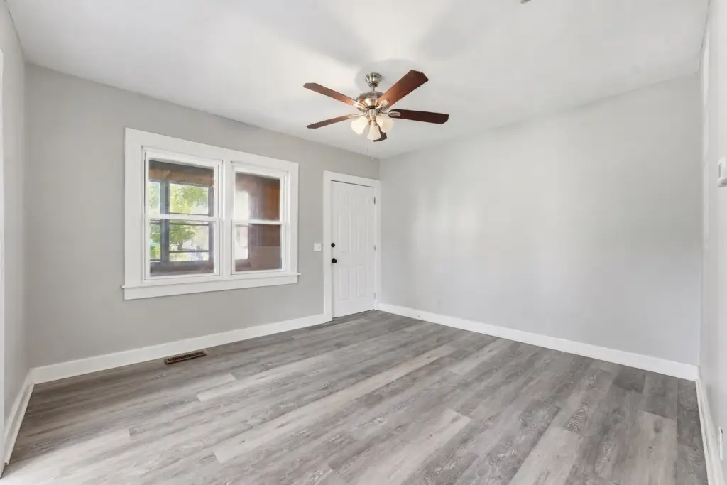 Picture 5
