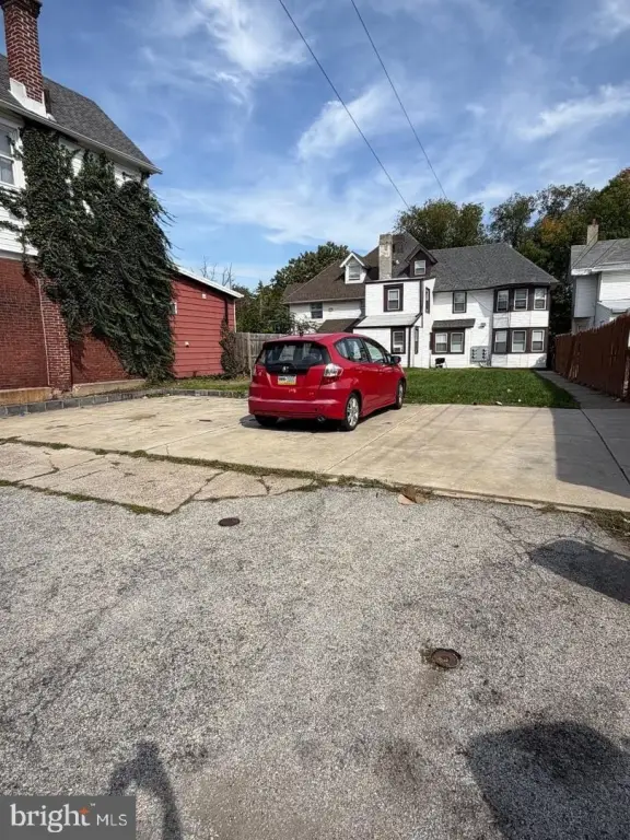 Picture 3