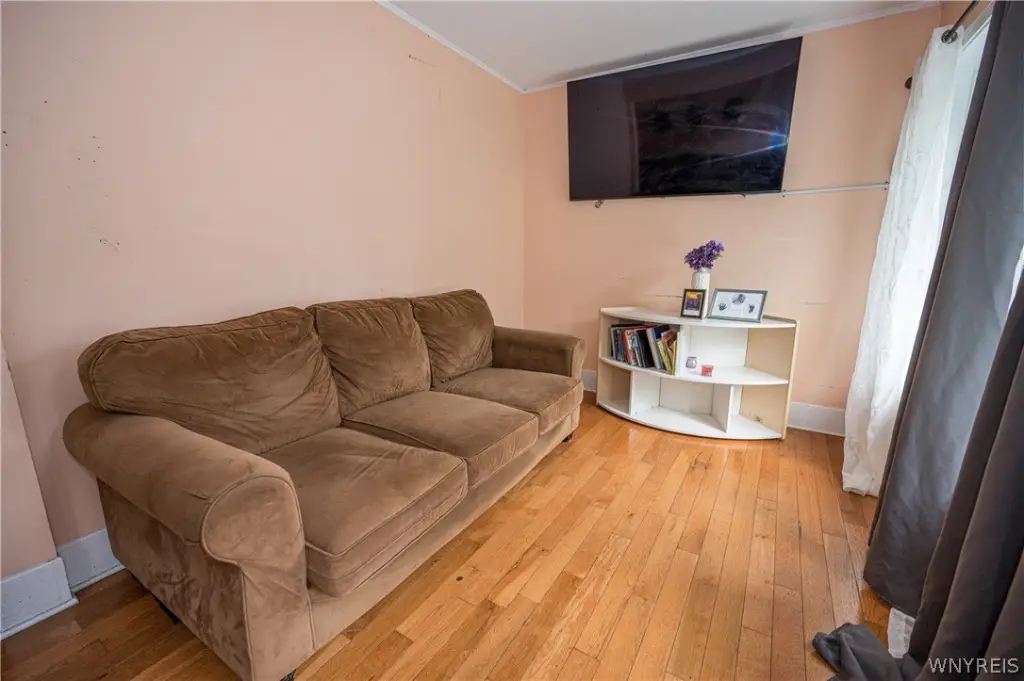 Picture 6