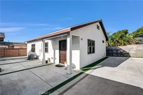 Private-Entry Residential Income Property