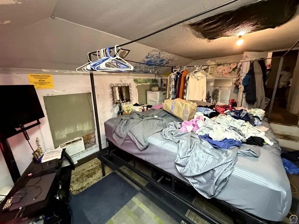 Picture 16