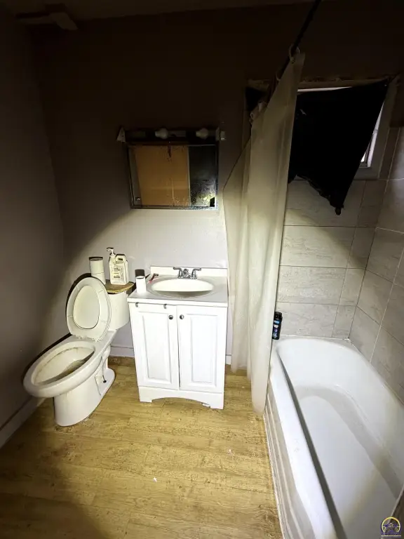 Picture 5